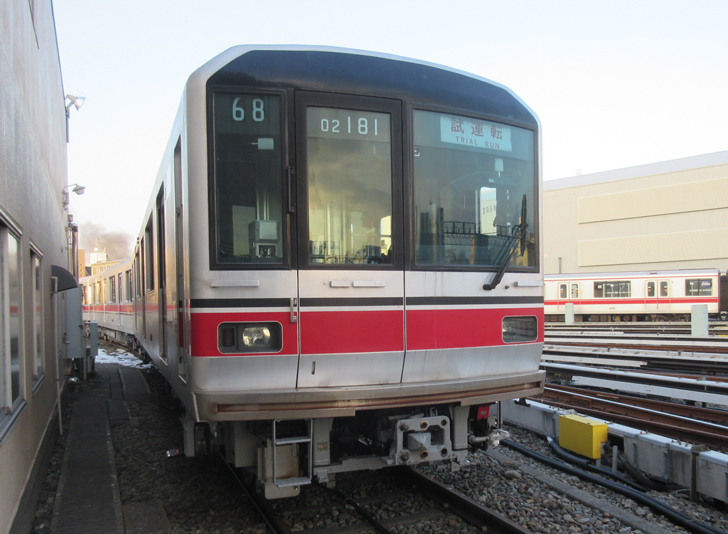 三菱電機 ニュースリリース 東京メトロ丸ノ内線に無線式列車制御システム向け無線装置を納入