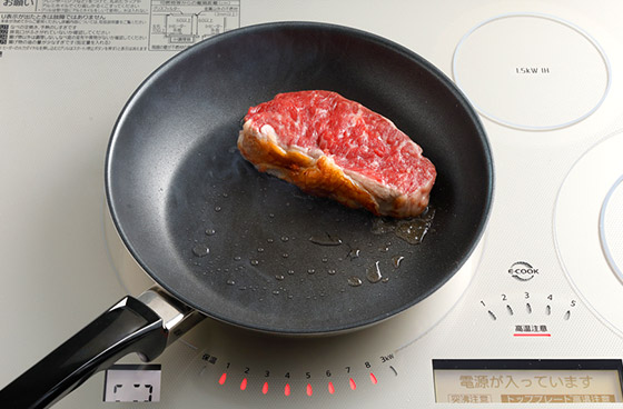 大人の肉ドリル に学ぶ 家庭史上最高ステーキ の焼き方 その2 三菱電機 Cme Club Mitsubishi Electric
